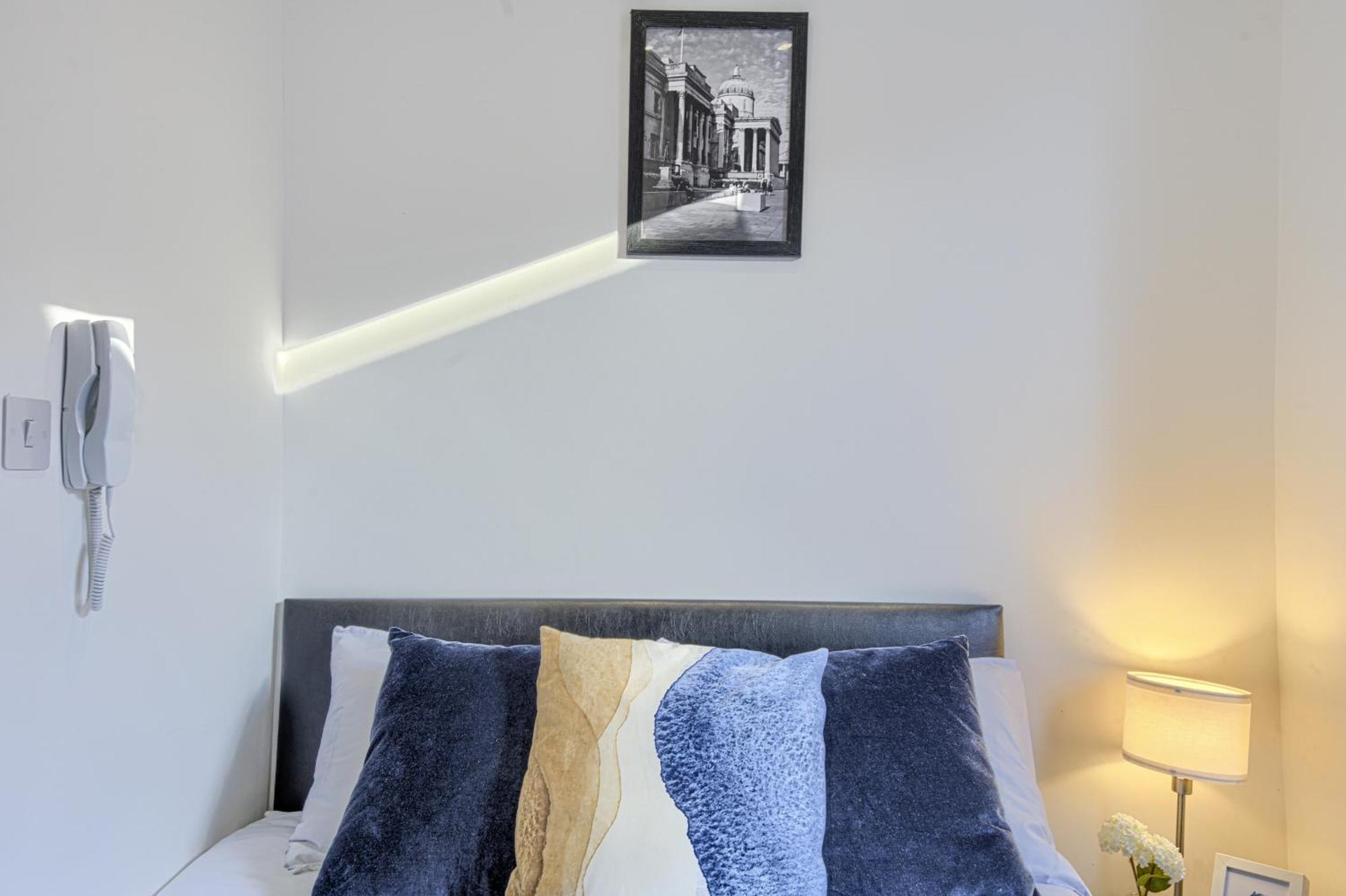 The Finsbury Deluxe Apartments Лондон Екстер'єр фото