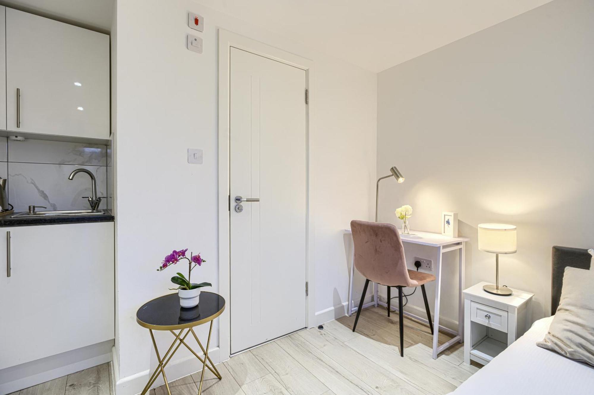The Finsbury Deluxe Apartments Лондон Номер фото